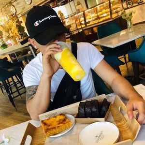 Meet your Posher, Albert